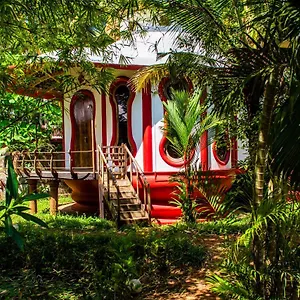 3* Resort Eden Garden